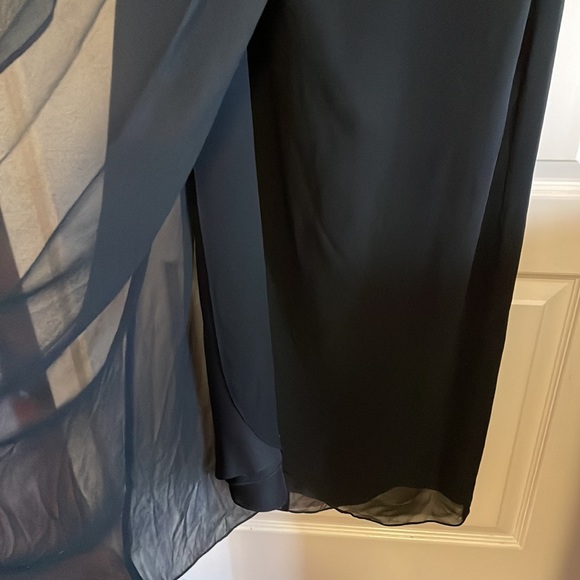 NWT Nicole Miller Black One Shoulder Chiffon Silk Dress. Size 4. - Picture 6 of 14